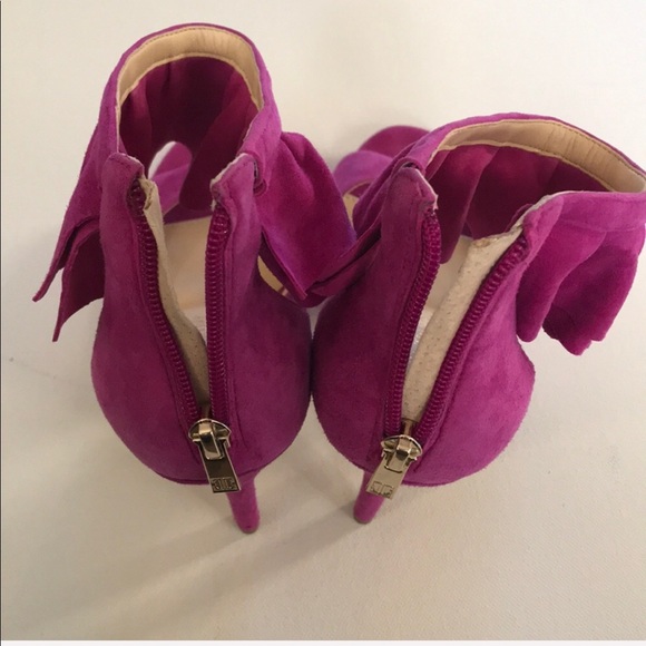 Ivanka Trump stilettos - NWOB - Picture 3 of 4